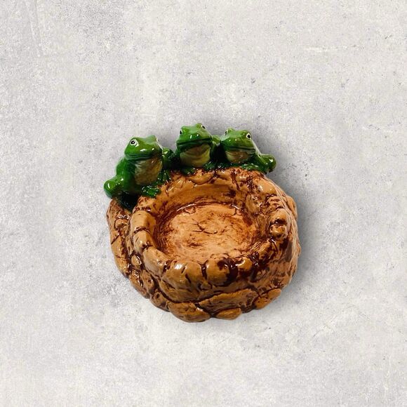 Three Frogs Ceramic Shallow Planter Trinket Dish Cardinal Designs Mold Glossy - Picture 2 of 6